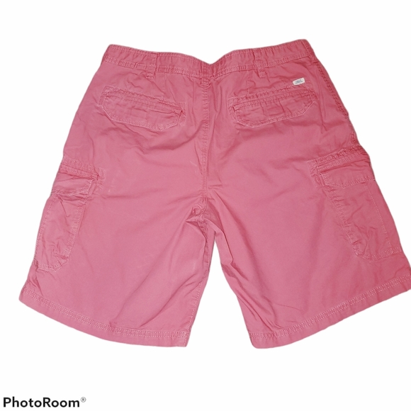 Izod Men's Cargo Shorts Pink or Coral Color 471 - Picture 2 of 4